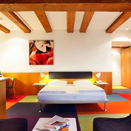 Vienna House By Wyndham Havelufer 4* Потсдам